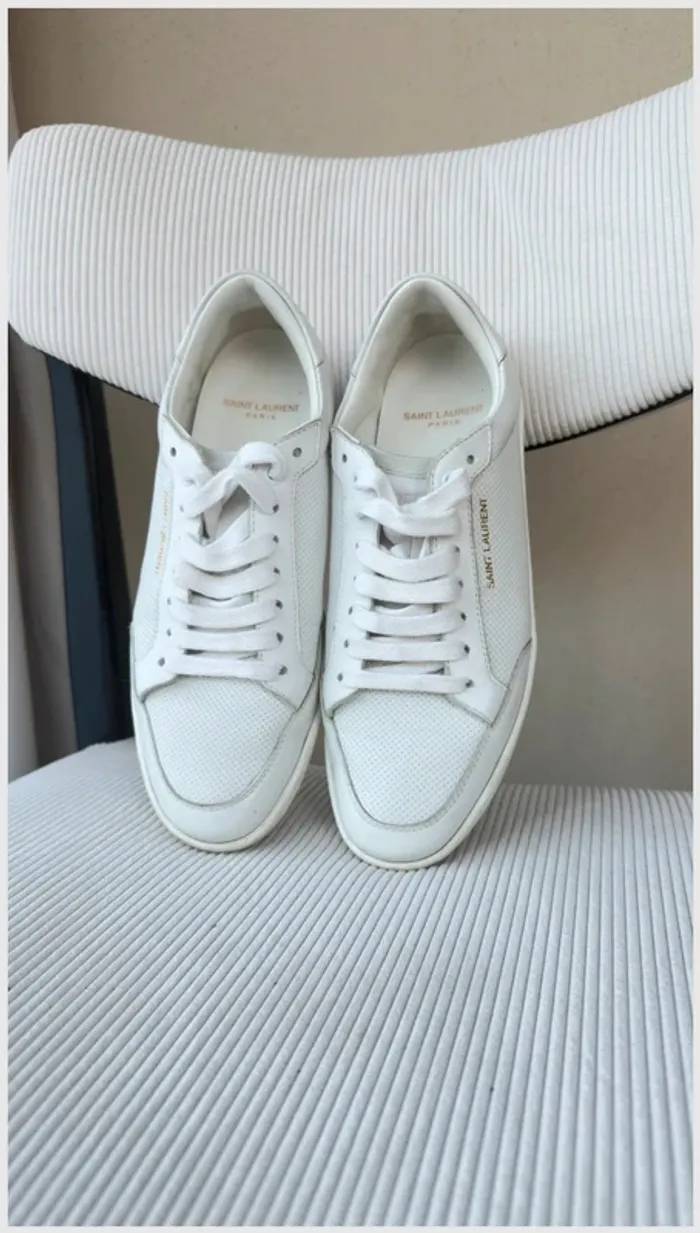 Baskets Saint Laurent blanches 38 TBE - photo numéro 2