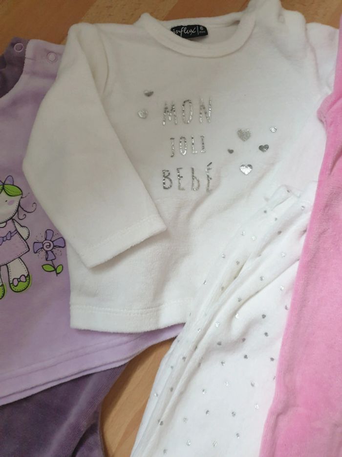 Lot de 4 pyjamas en 6 mois. - photo numéro 3