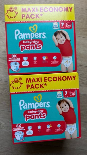 124 couches culottes Pampers pants taille 7