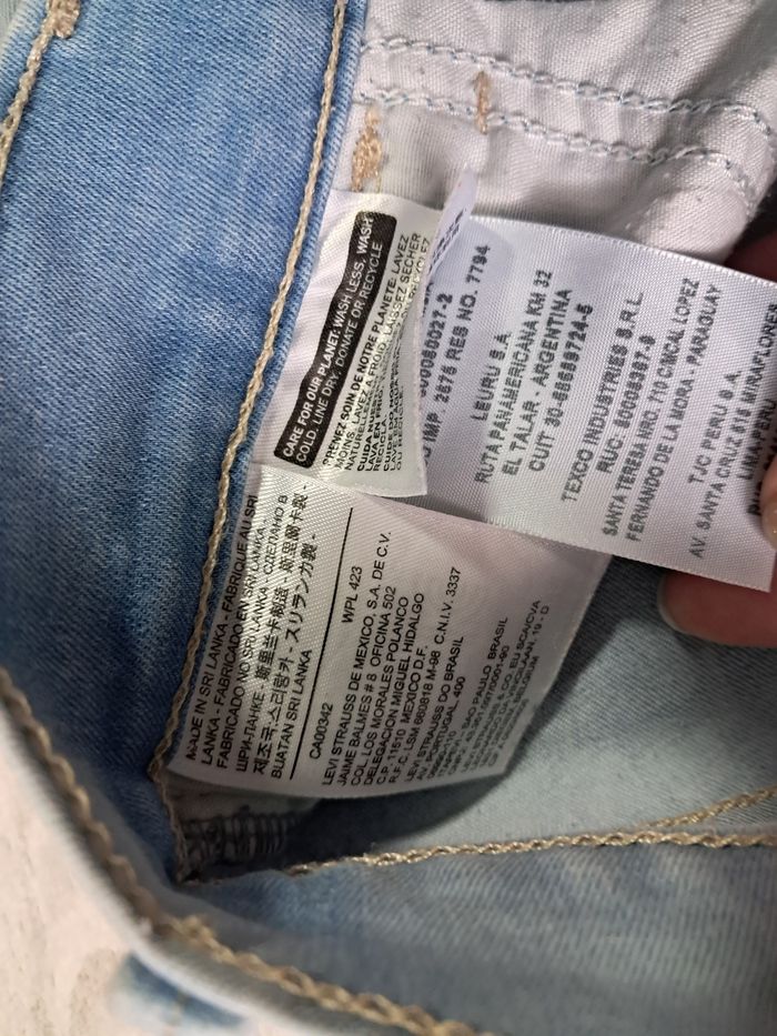 Jeans levi's super skinny 710 26w L32 - photo numéro 3