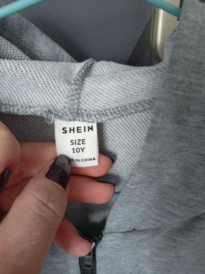 Veste à capuche - photo numéro 4