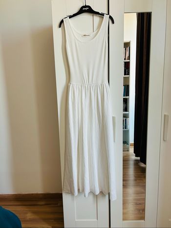 Robe longue blanche à volants Neuve New Collection Taille Unique