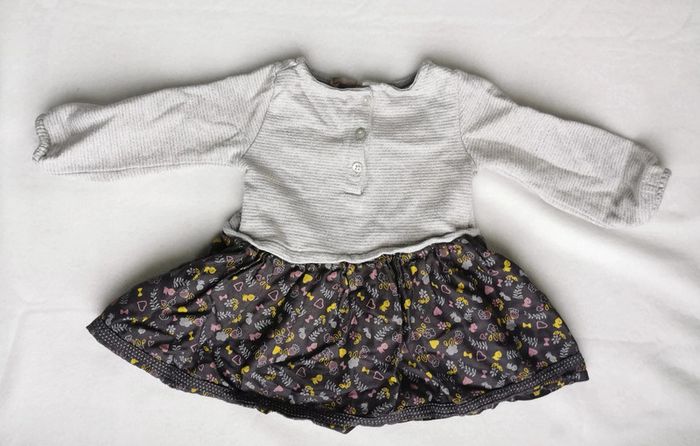 Robe 👣 orchestra, 6 mois - photo numéro 2