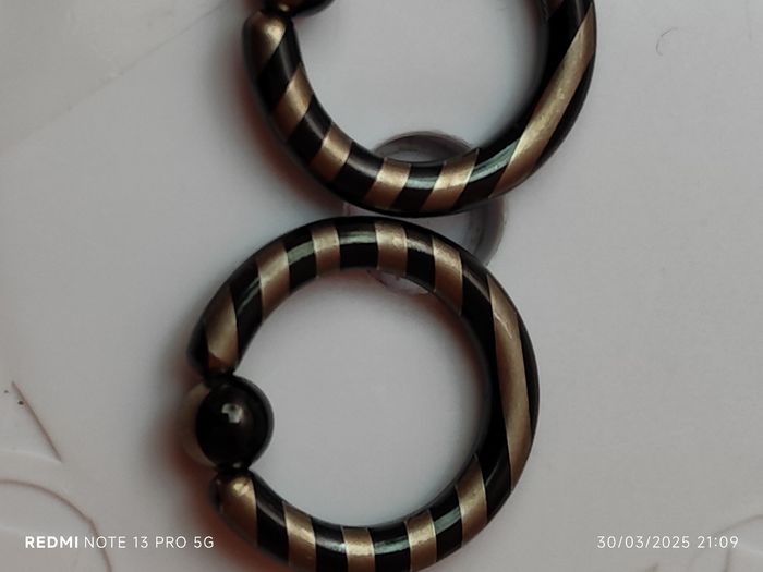 Bcr téton ou oreille en titane neuf - photo numéro 3