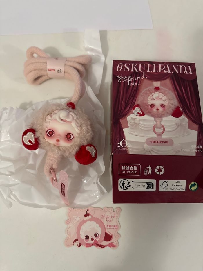 Skullpanda You Found me Phone Lanyard - Moldy Muffin