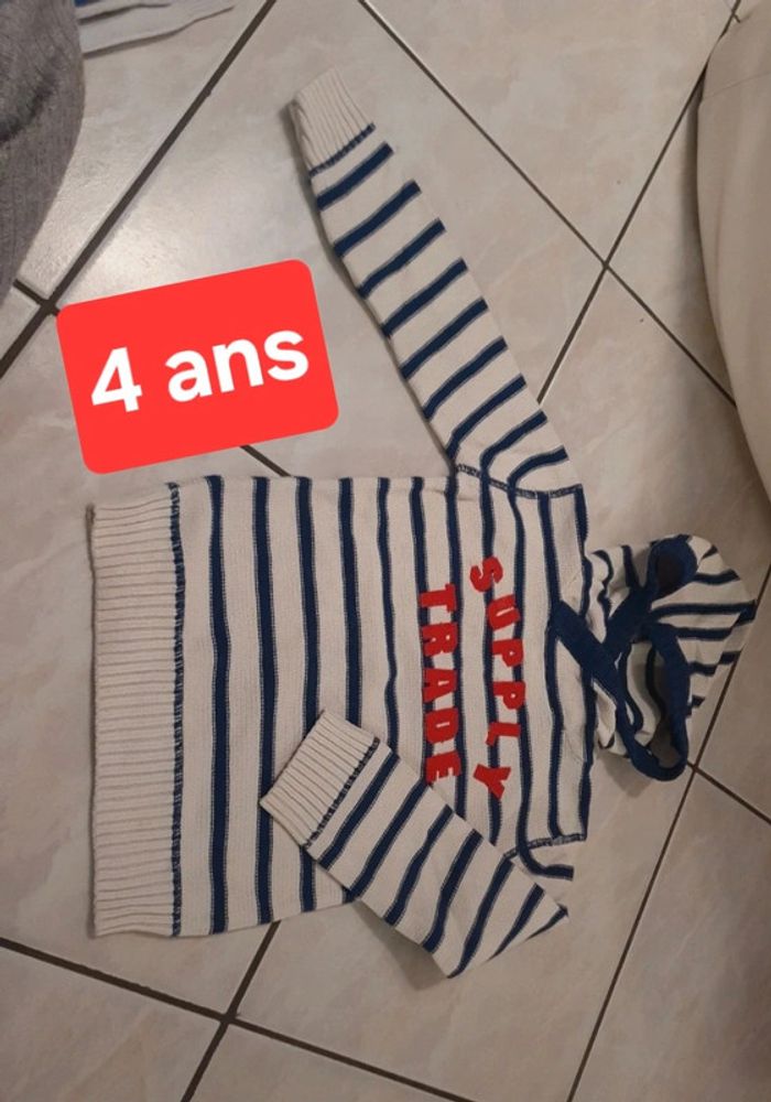 Pull tape à  l œil  4 ans