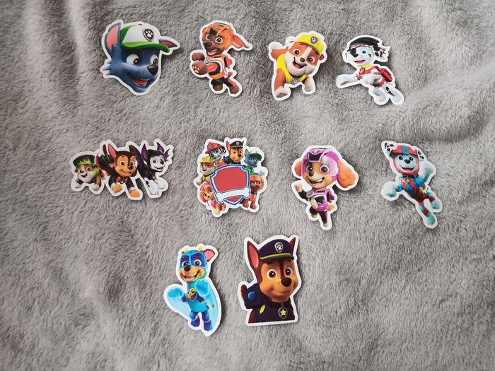 Lot 10 stickers pat patrouille