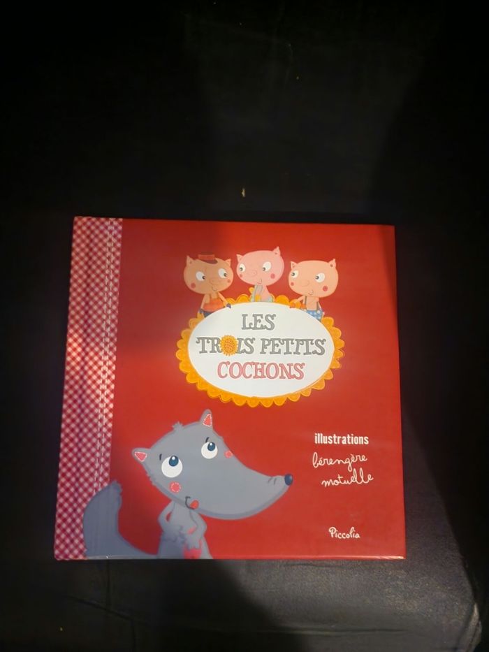 Livre histoire les 3 petits cochons - photo numéro 2