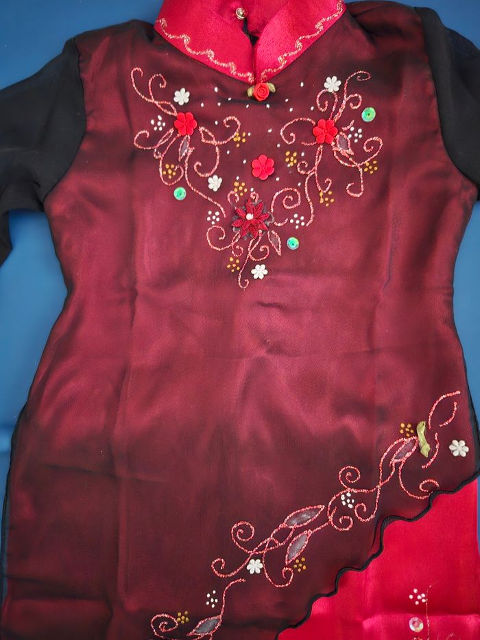 Emsemble  rouge japonais 4 ans - photo numéro 2