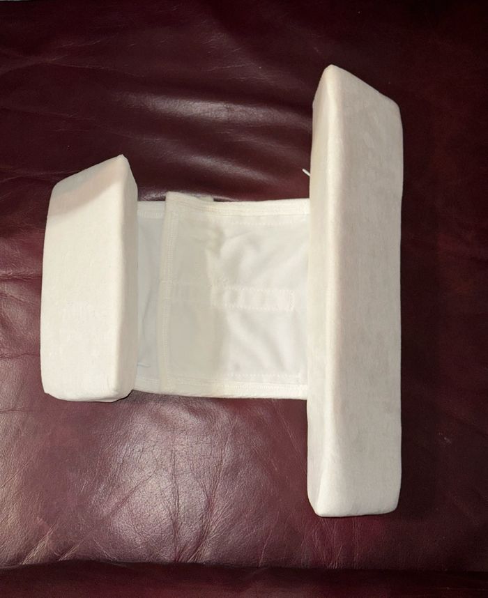 Cale-bébé positionneur latéral 2 parties - photo numéro 2