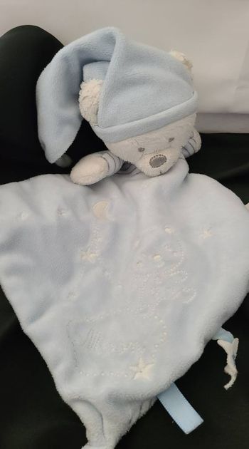 Doudou Ours Plat Bleu Losange Etoile MAX & SAX