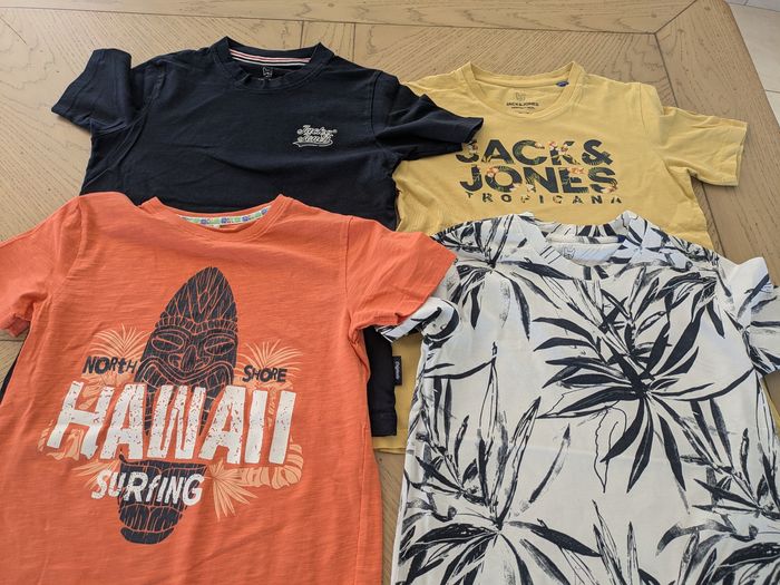 Lot de tee shirts