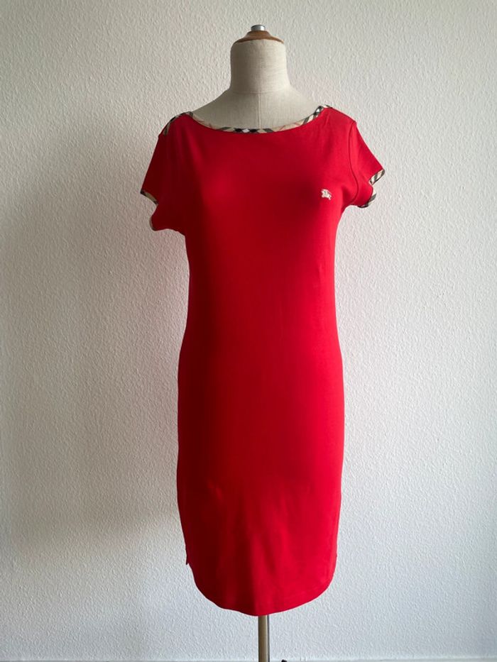 Robe t-shirt rouge logo Burberry - photo numéro 2