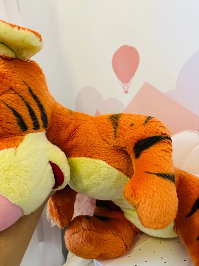 Grande peluche Tigrou 60 cm - photo numéro 5