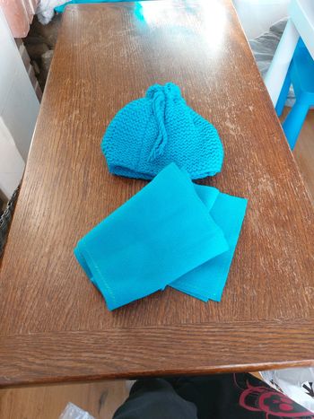 Bonnet et echarpe polaire