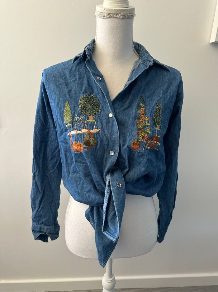 Chemise en jean denim broderies citrouilles sapins Vintage T38 M