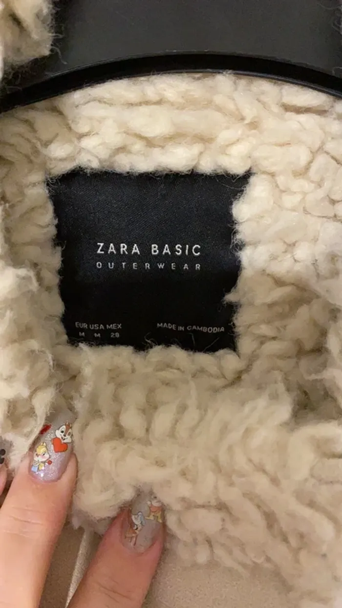 veste fourré ZARA taille M = 40 - photo numéro 3