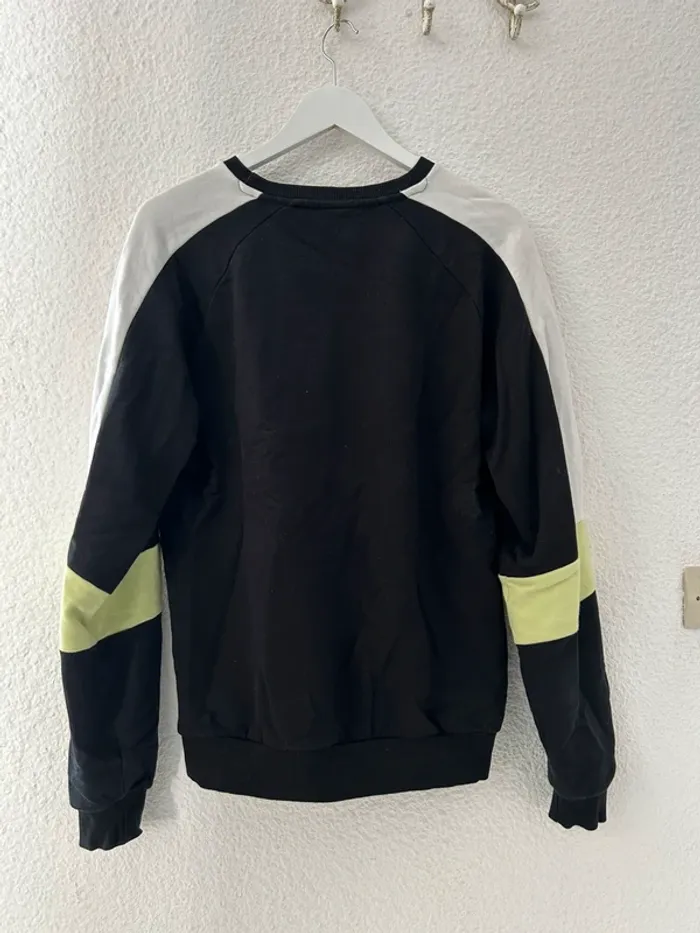 Pull ellesse col rond noir - photo numéro 4