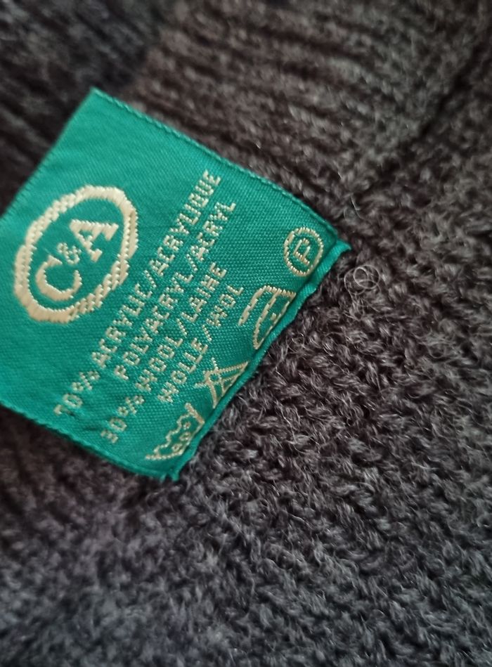 Pull d'hiver col V gris taille 48-50 - photo numéro 6