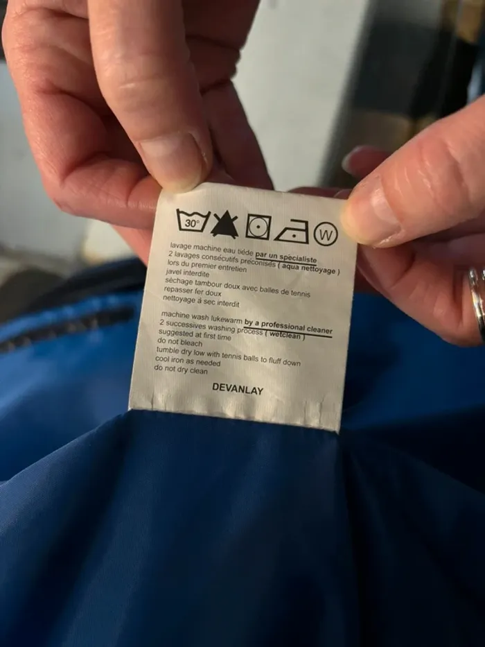 Doudoune Lacoste taille M en duvet et plumes - photo numéro 9