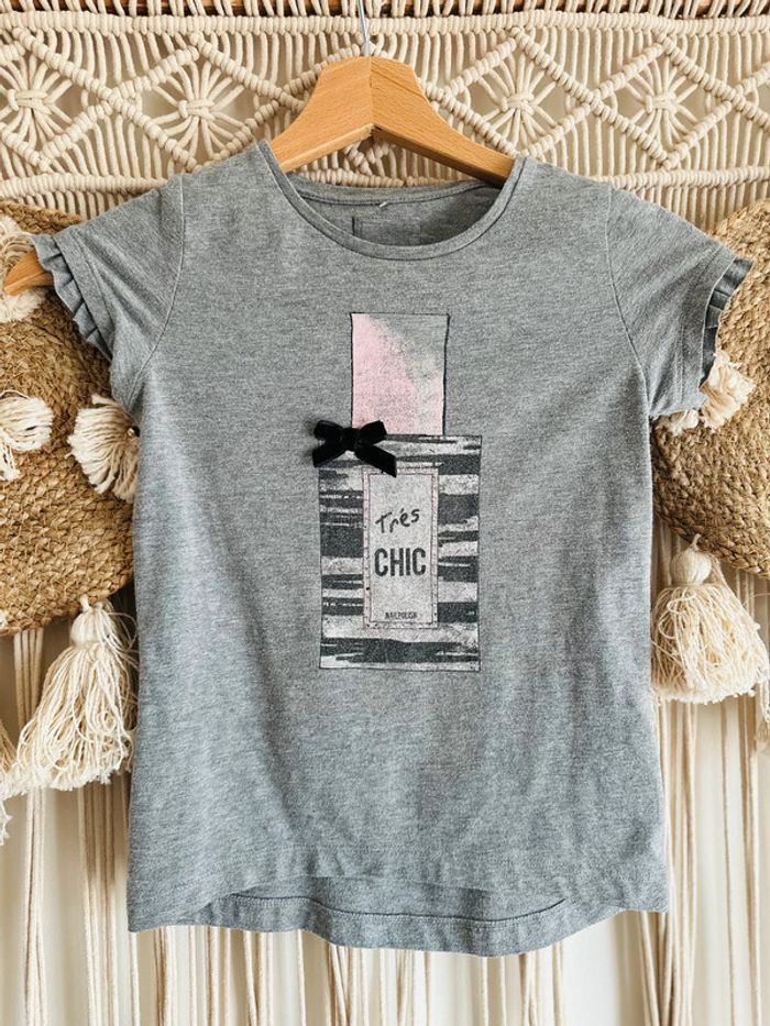T-shirt gris 7 ans