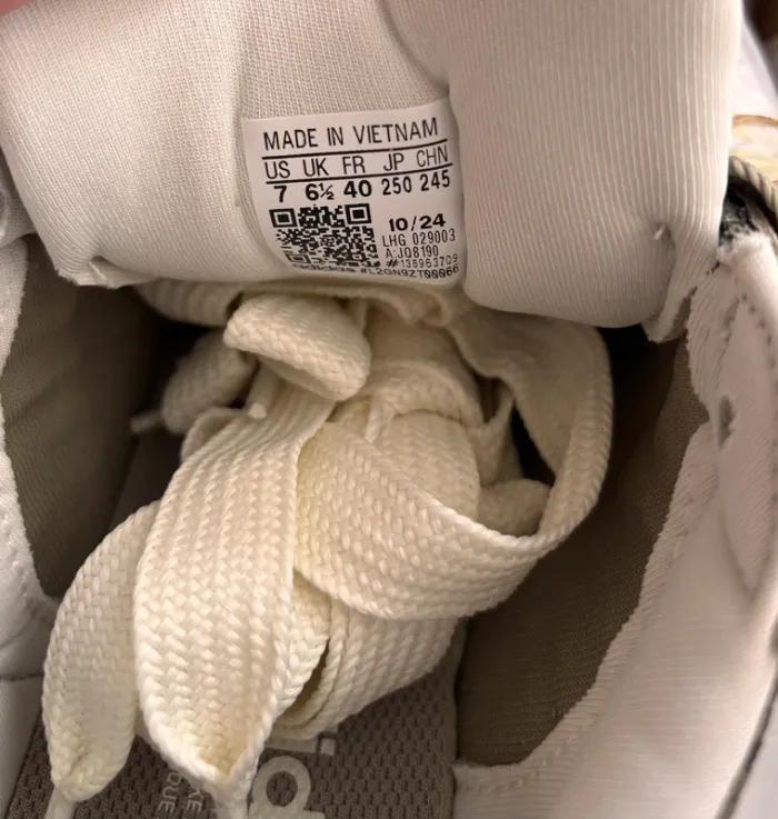 Baskets Adidas Campus 00s Taille 40 - photo numéro 12