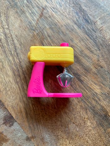 Jouet miniature robot cuisine barbie le fouette bouge