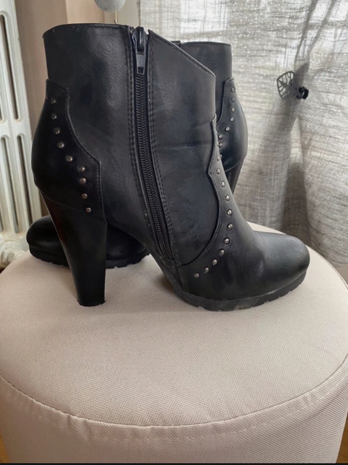 Bottine noire - photo numéro 2