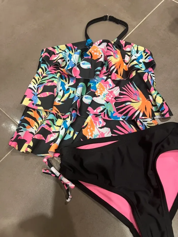 Maillot de bain fille 2 pieces 4/5 ans - photo numéro 2