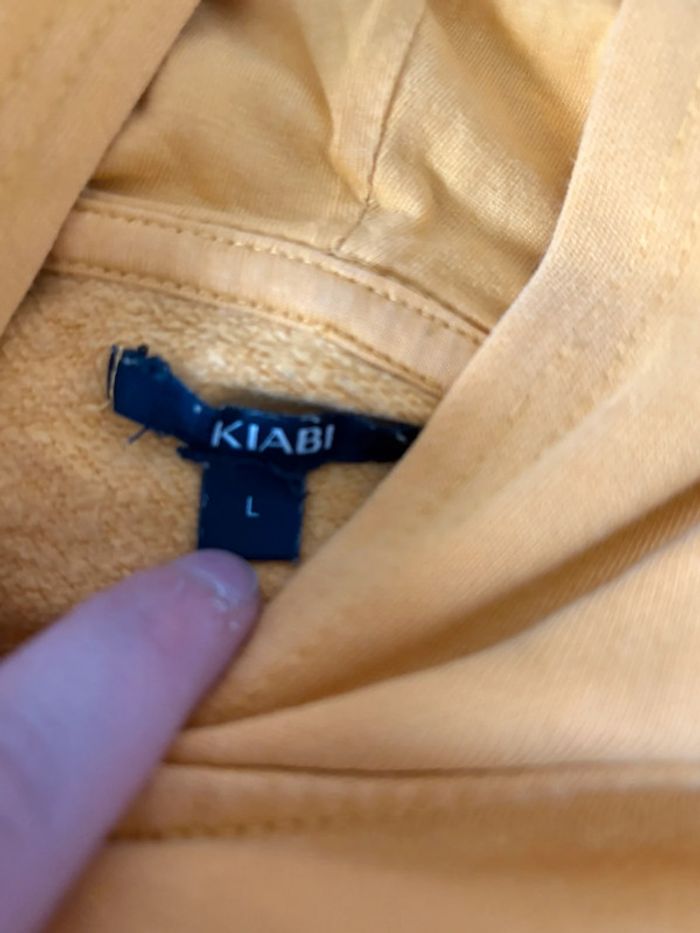 Sweat jaune - photo numéro 8