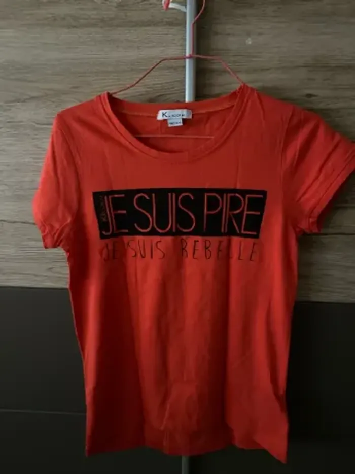 T-shirt taille 14 ans