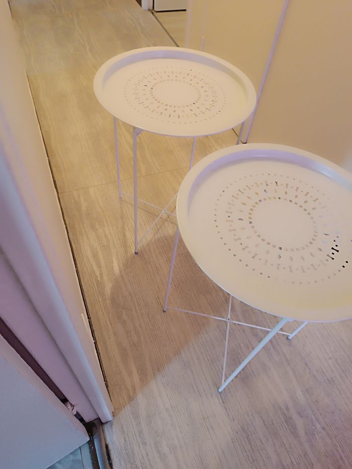 Table d'appoint - photo numéro 2