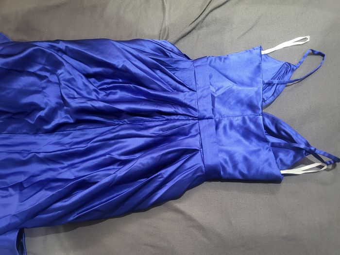 Magnifique robe de princesse - photo numéro 4