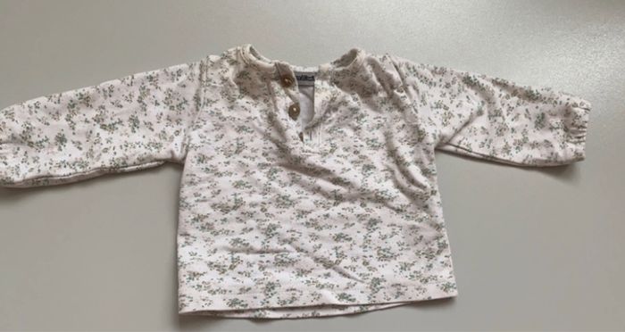 Lots de t-shirt manches courtes et longues 1 mois - photo numéro 2