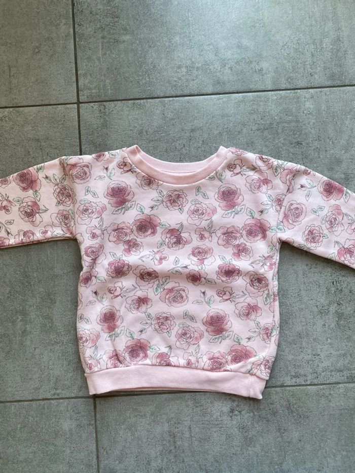Pull / Sweat rose primark