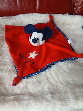 Doudou Mickey Mouse *rouge & bleu marine 