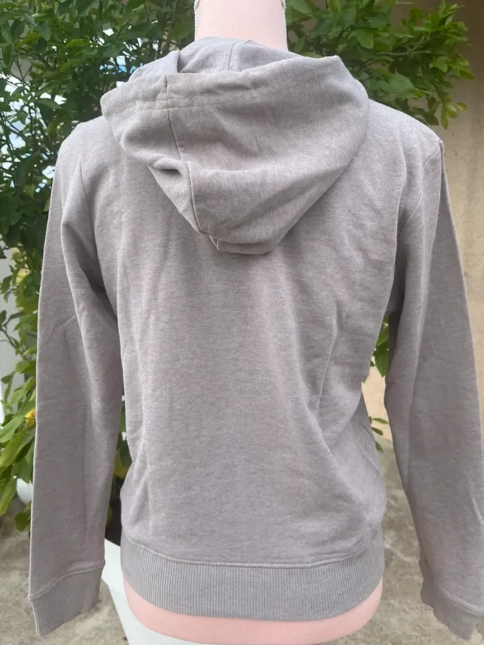 Sweat-shirt à capuche - photo numéro 4