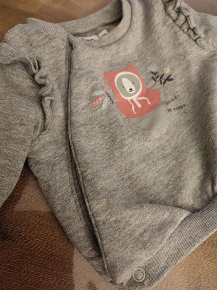 Petit pull gris - photo numéro 4