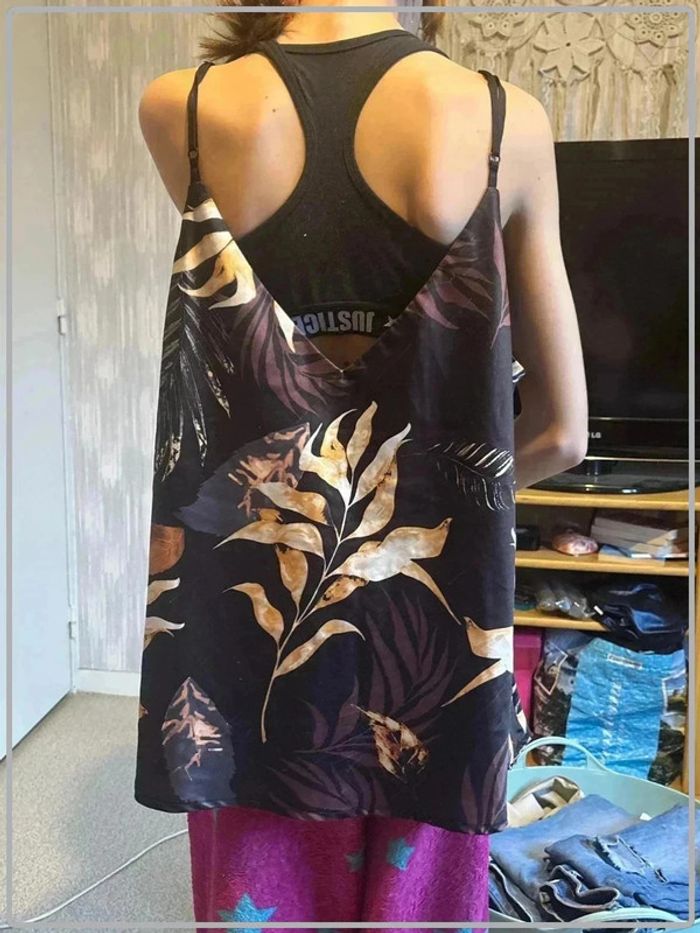 Top fluide fleurie taille 44 marque u collection - photo numéro 3