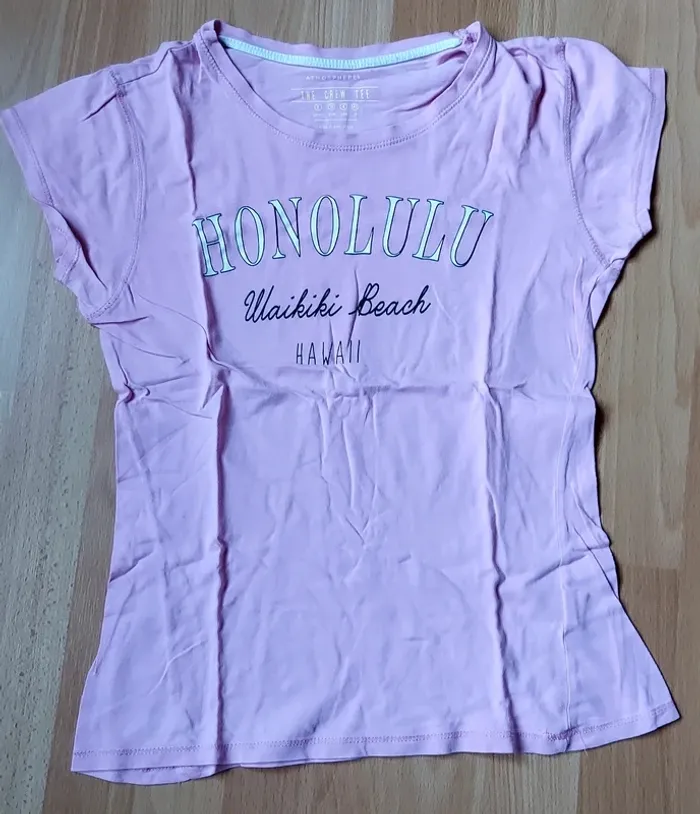T-shirt rose Honolulu Waikiki beach Hawai
