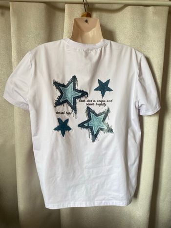 T-shirt très doux blanc étoiles bleu taille L