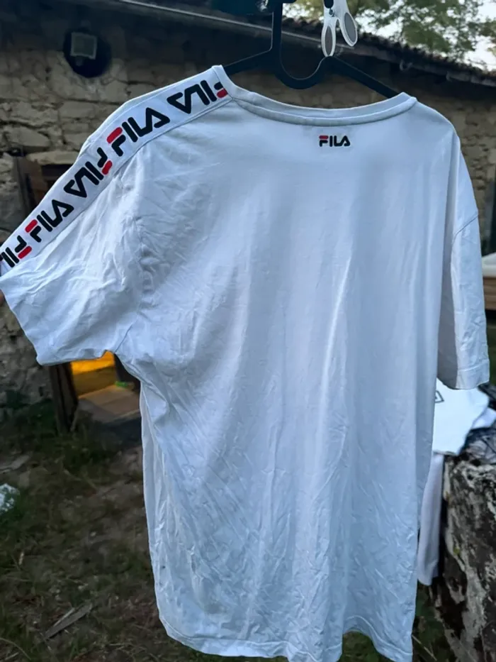 T-shirt Fila - photo numéro 3