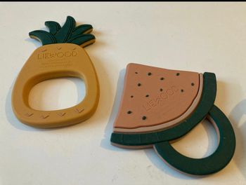 Jouet dentition silicone - Pastèque et ananas - liewood