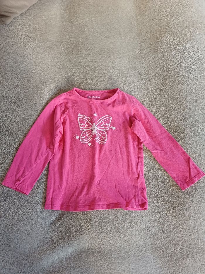 Lot vêtements fille 4 ans - photo numéro 2