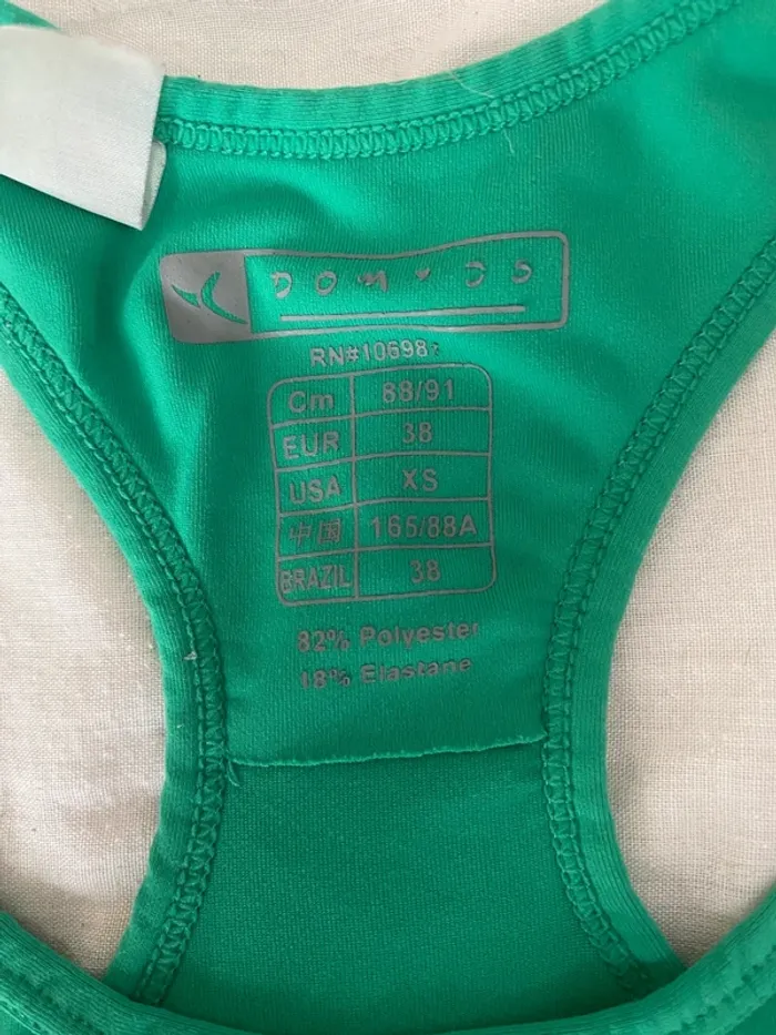 Débardeur de sport taille 38 - photo numéro 3