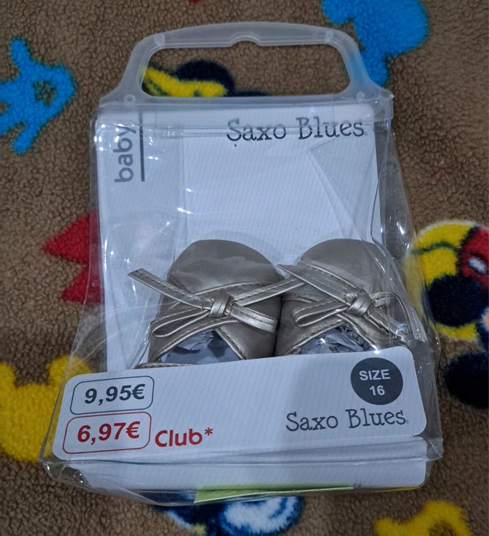 Chaussures bébé pointure 16