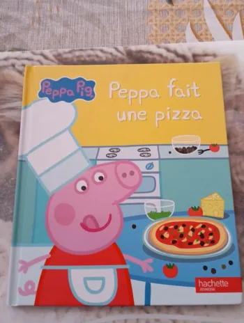 grand livre Peppa pig neuf