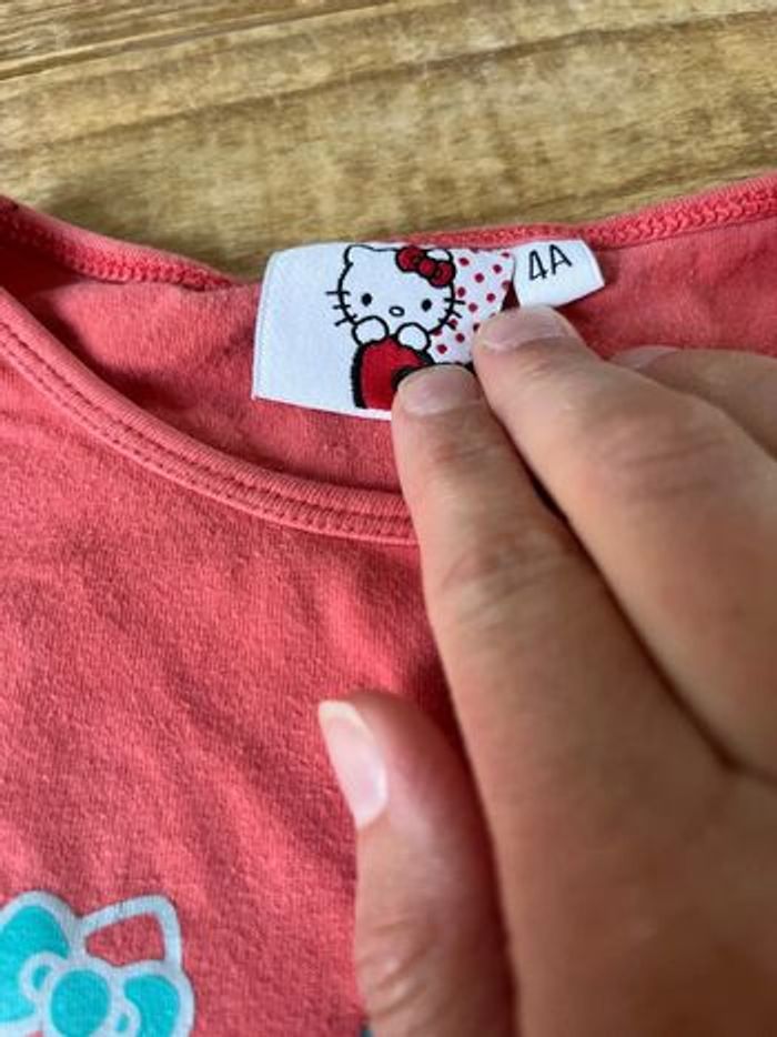 T-shirt hello kitty - photo numéro 6