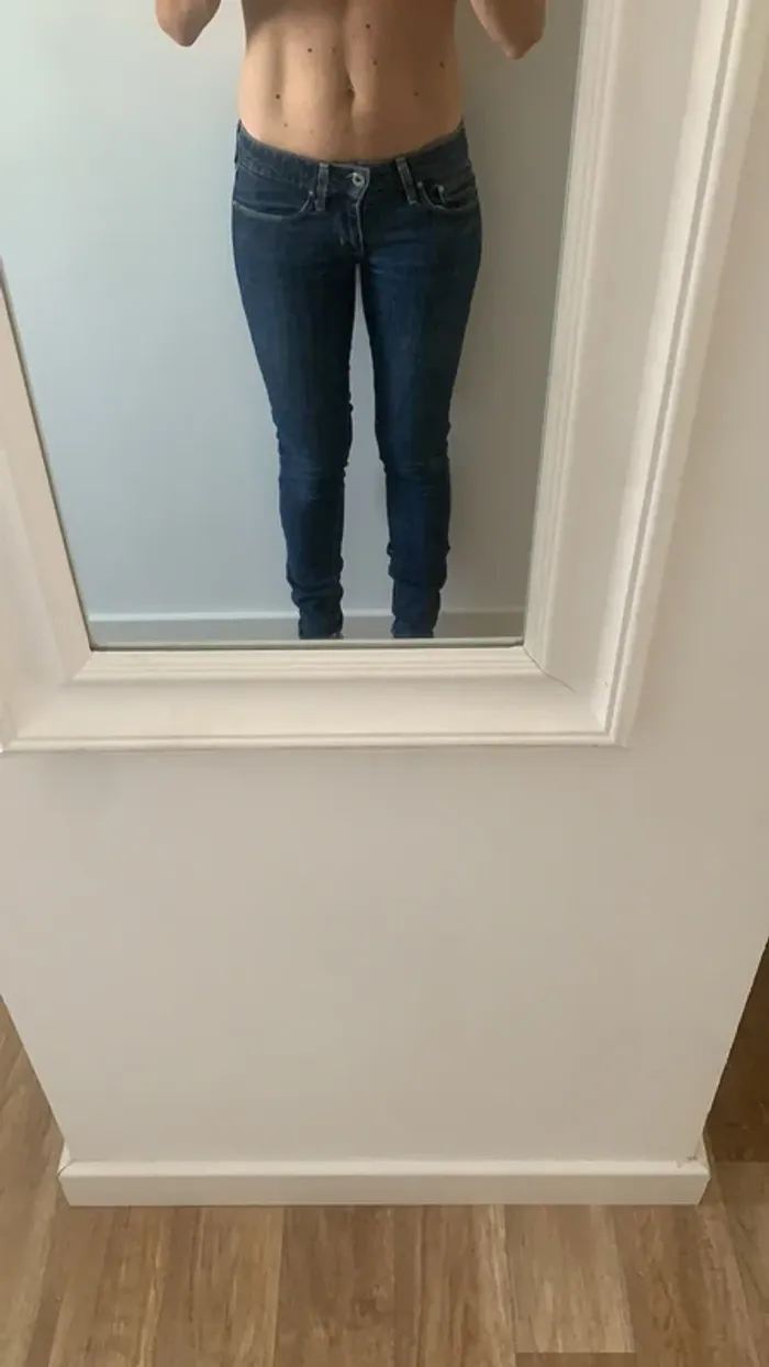 Levis 24 par 32 slim - photo numéro 5