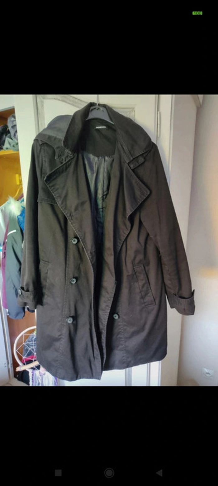 Trench coat